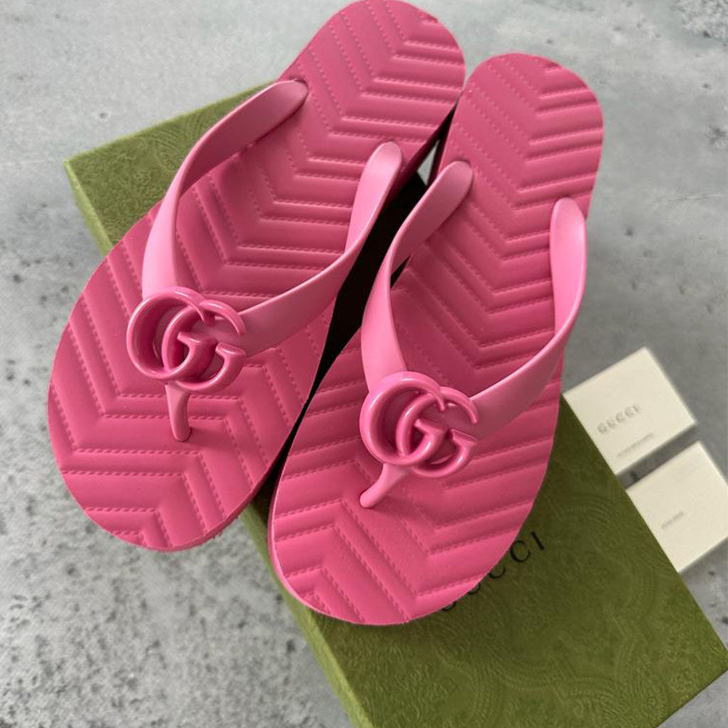 GUCCI PINK  FLIP FLOPS