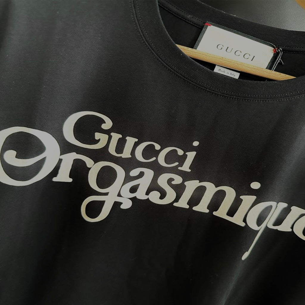 GUCCI T-SHIRT WITH ' GUCCI ORGASMIQUE PRINT